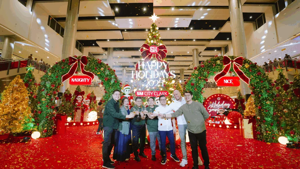 SM City Clark Unveils Holiday Surprises with 45-Foot Christmas Tree